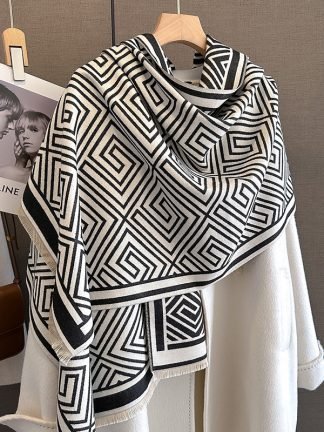 Cashmere Scarf 10017